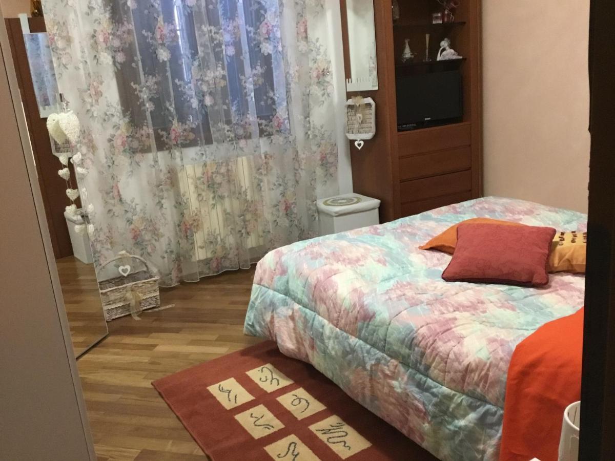 Bed and Breakfast La Stellina Кастеназо Экстерьер фото