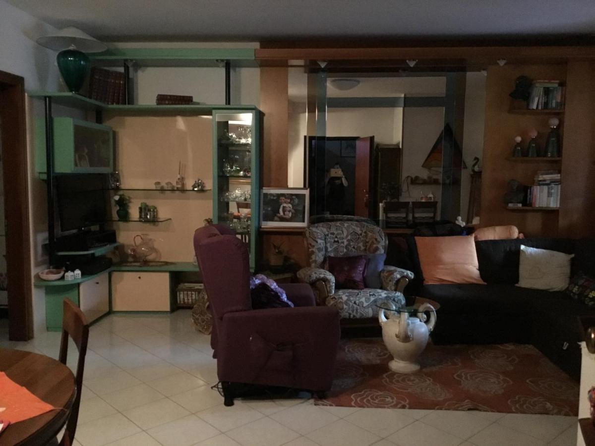 Bed and Breakfast La Stellina Кастеназо Экстерьер фото
