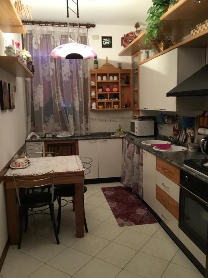 Bed and Breakfast La Stellina Кастеназо Экстерьер фото